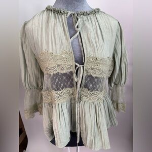 Free People Sage Lace Tie Front Peplum Blouse Size Small Boho Romantic Top